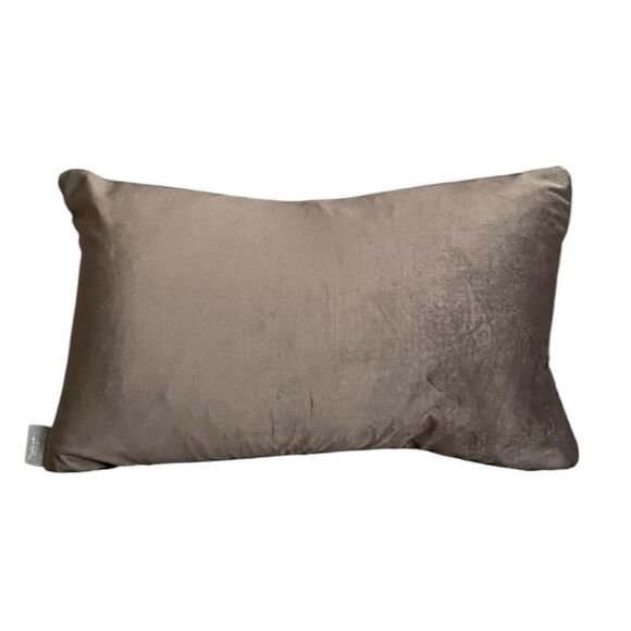 NWOT NEW Four (4) Aviva Stanoff Black/Brown Faux Fur Luxury Designer Pillows - Picture 9 of 11